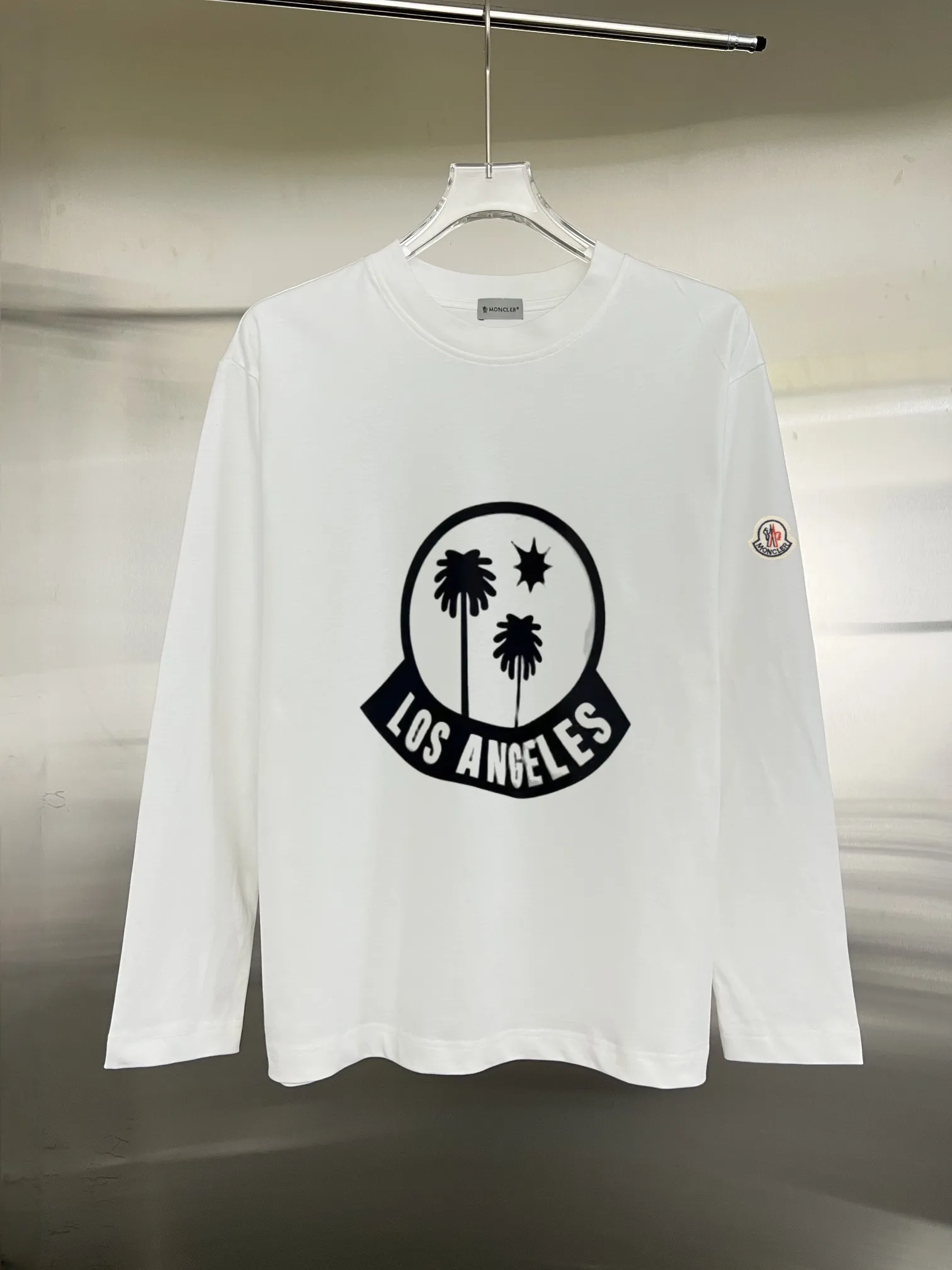 ：Moncler/ T ：300 100% ：320 ： ：White Black Size：S M L XL Same Style